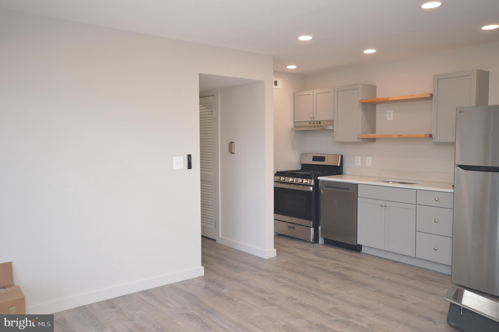 OCCOQUAN RIDGE - Residential Lease