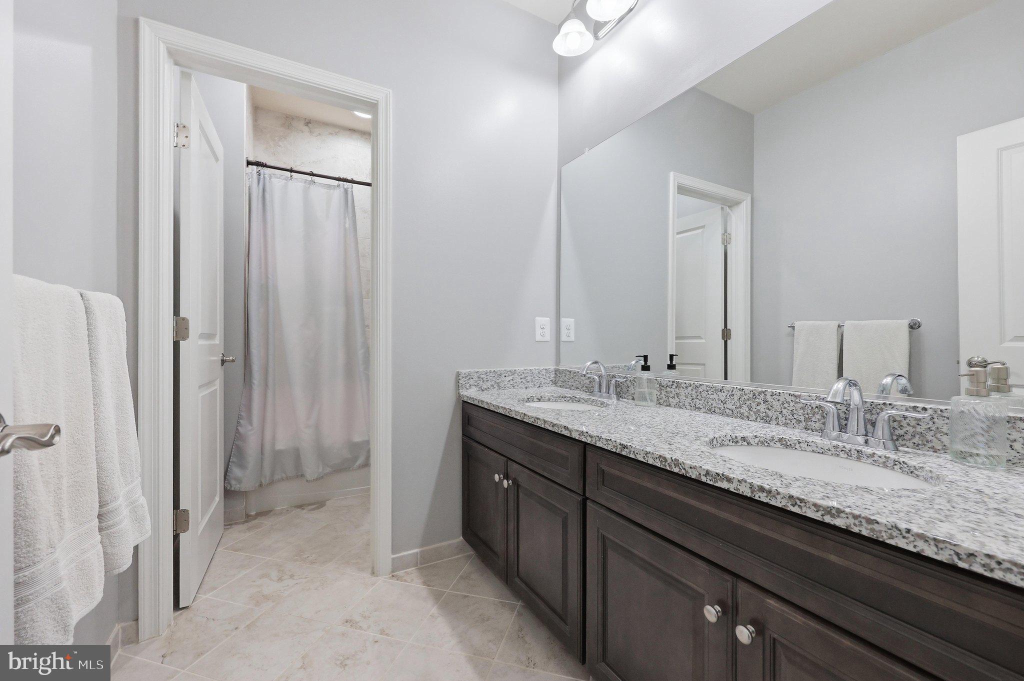LANDSDALE - Residential