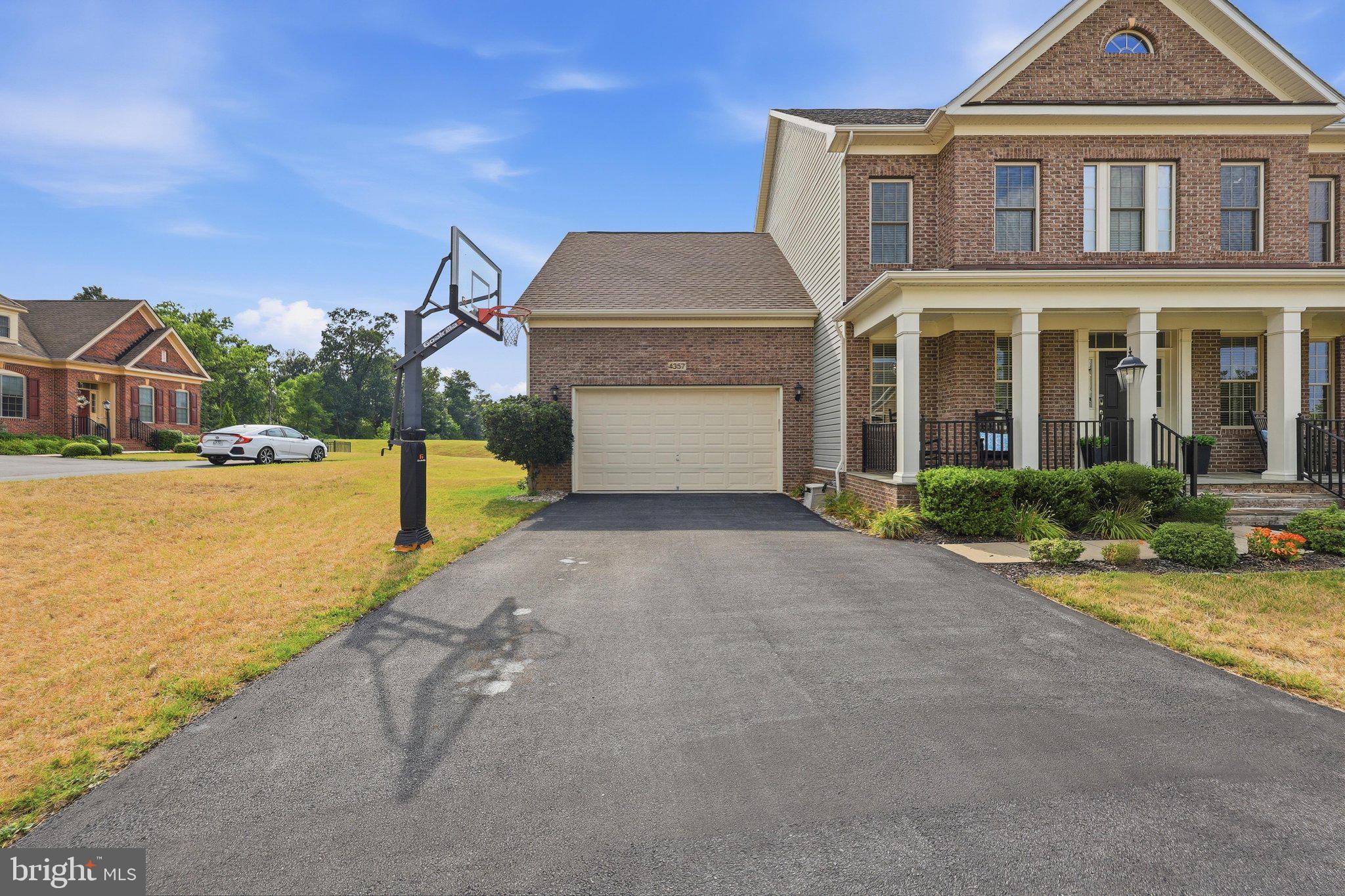 LANDSDALE - Residential