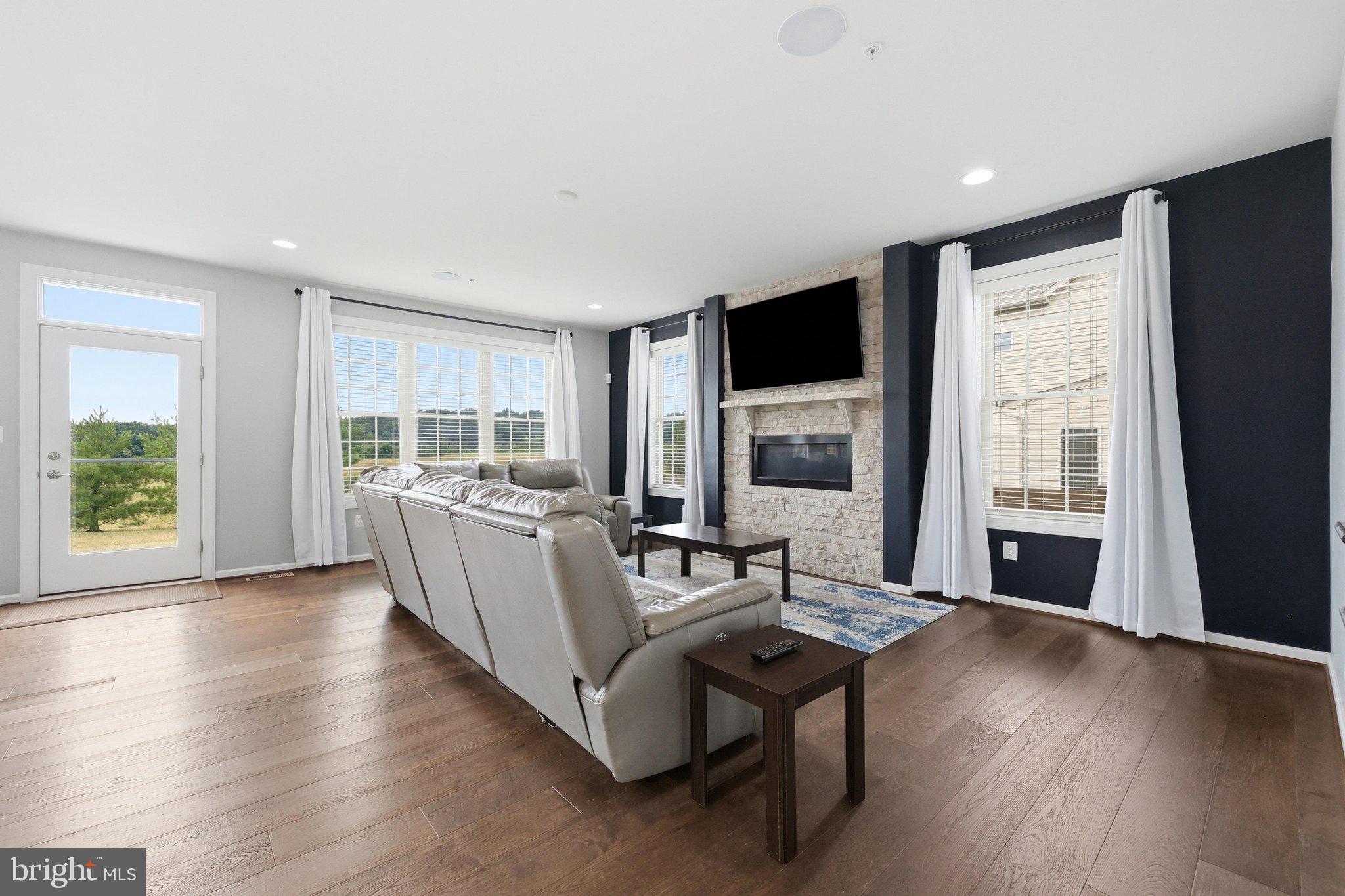 LANDSDALE - Residential