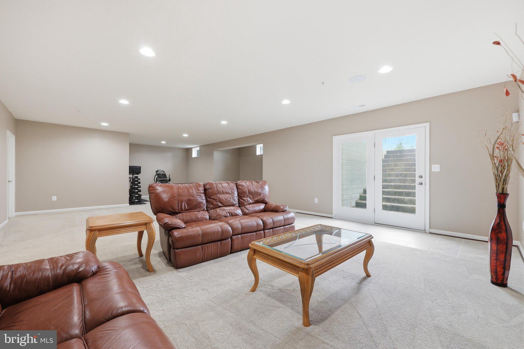 LANDSDALE - Residential