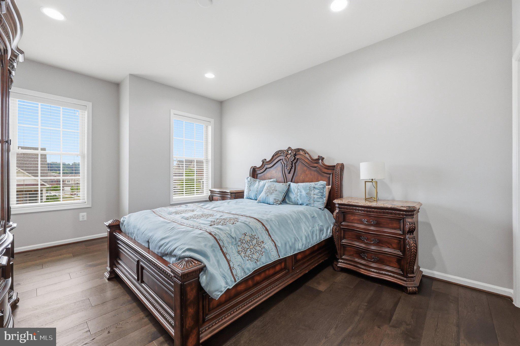LANDSDALE - Residential