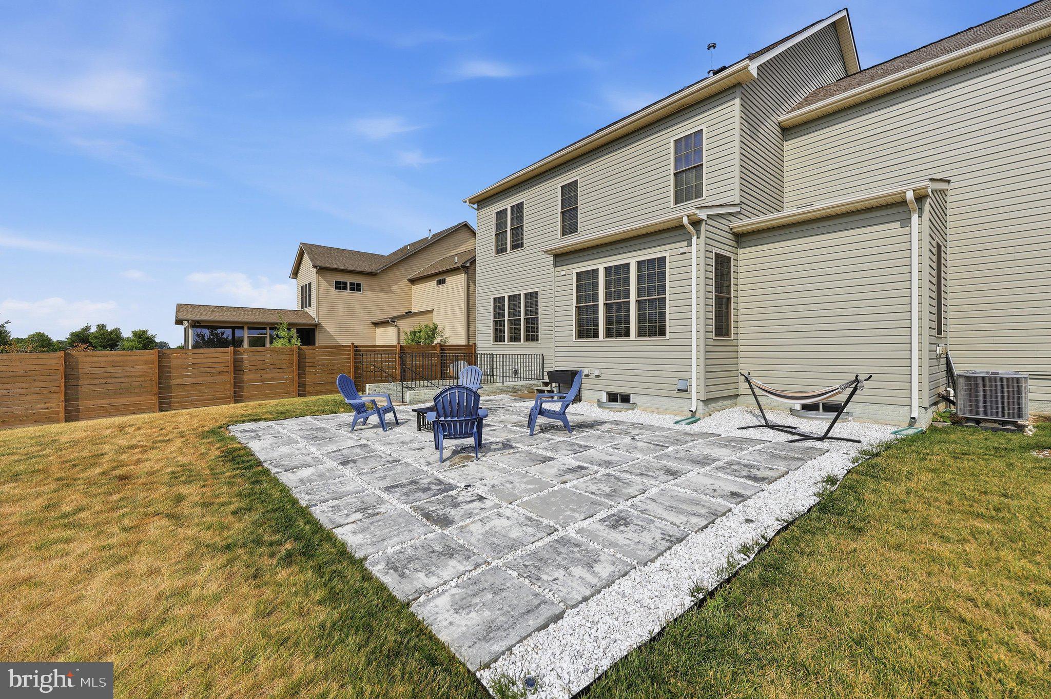 LANDSDALE - Residential