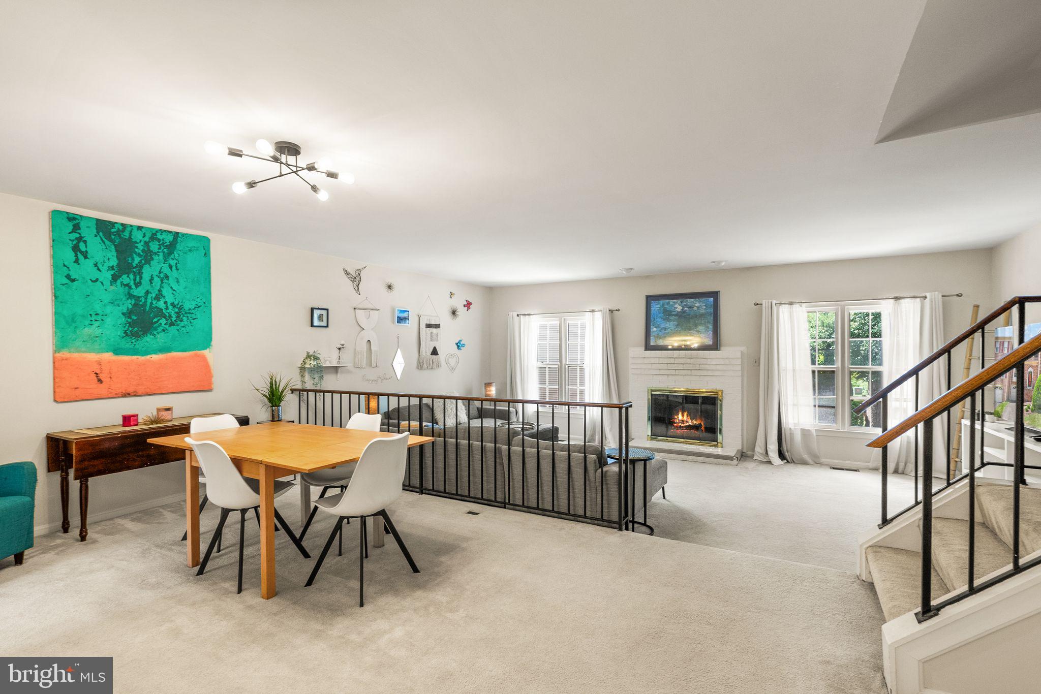 LAFAYETTE VILLAGE - Residential