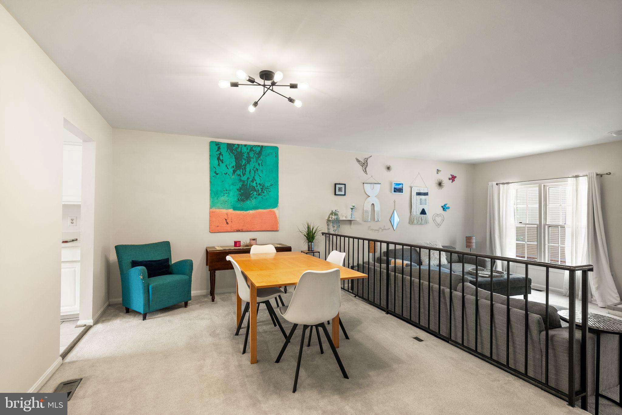 LAFAYETTE VILLAGE - Residential