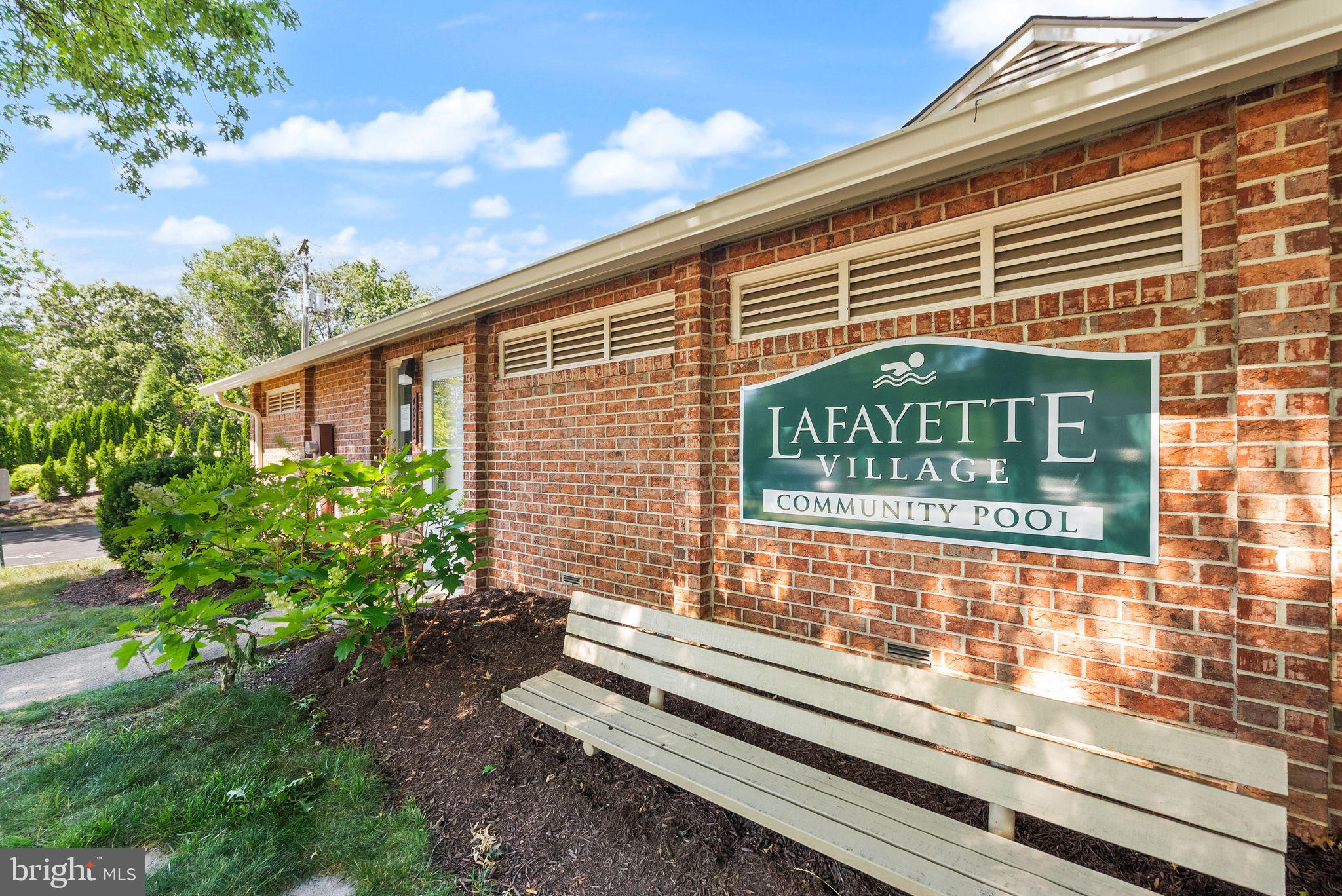 LAFAYETTE VILLAGE - Residential
