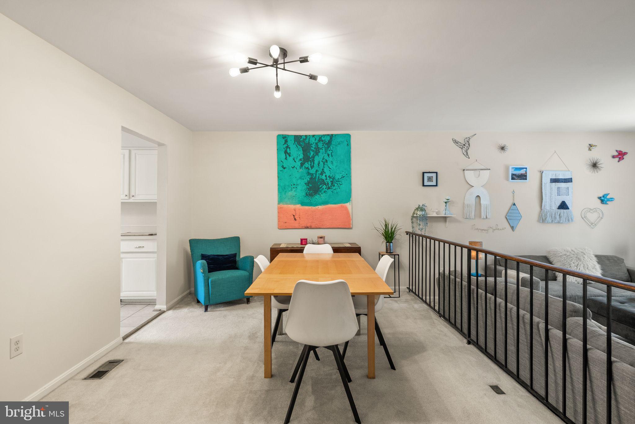 LAFAYETTE VILLAGE - Residential