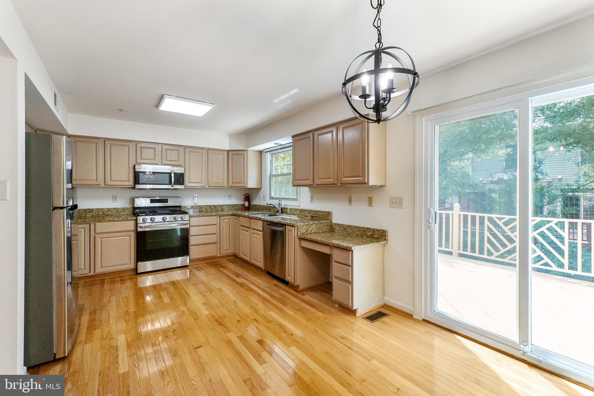 TRAVILAH CREST - Residential
