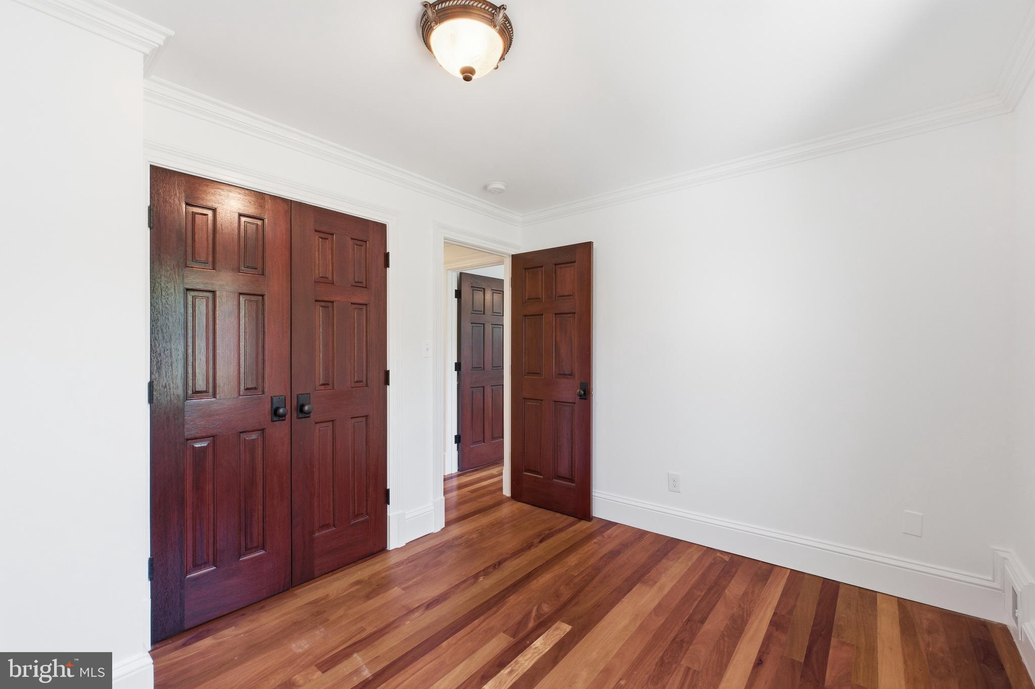 BALLANTRAE - Residential