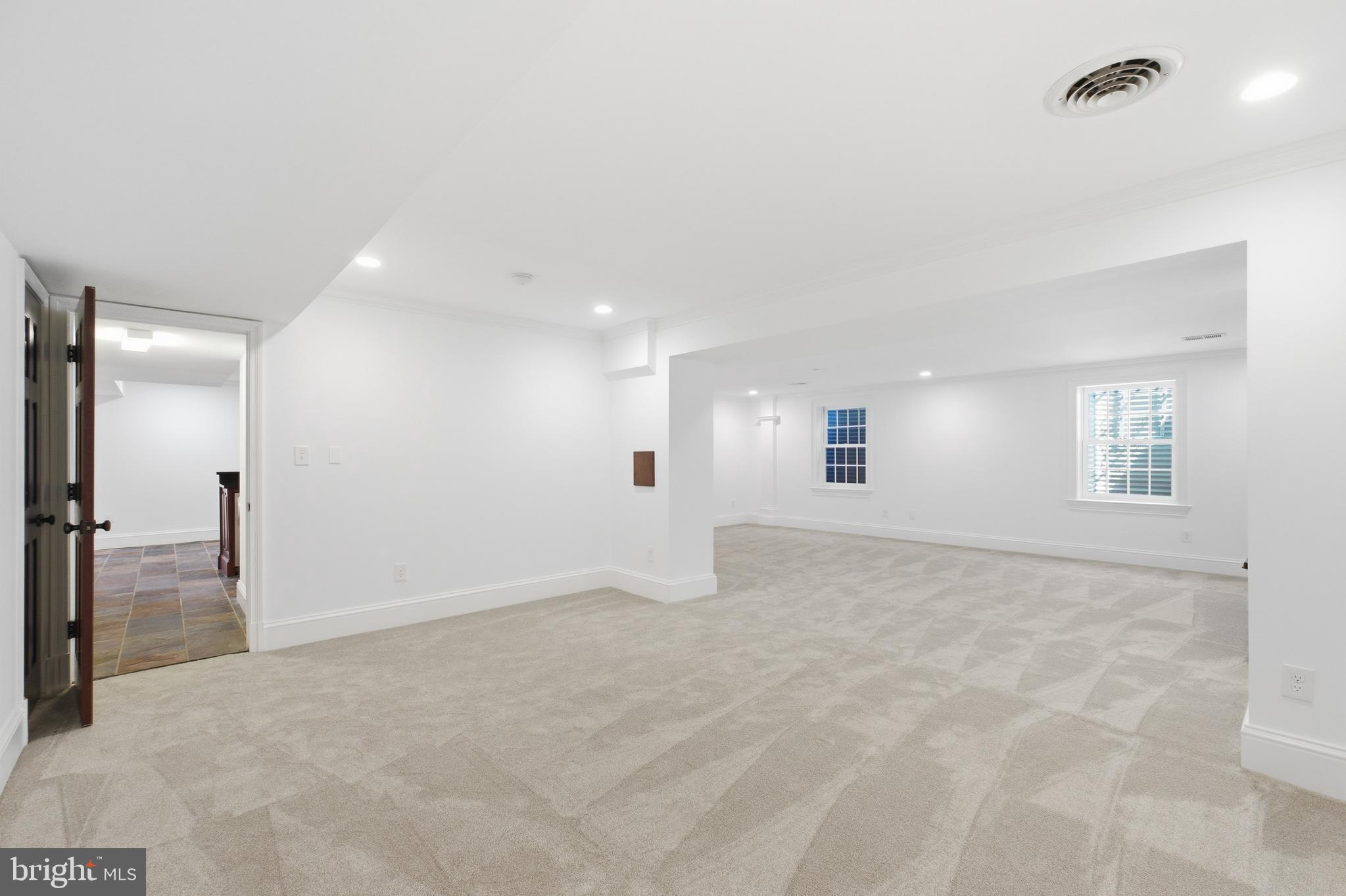 BALLANTRAE - Residential