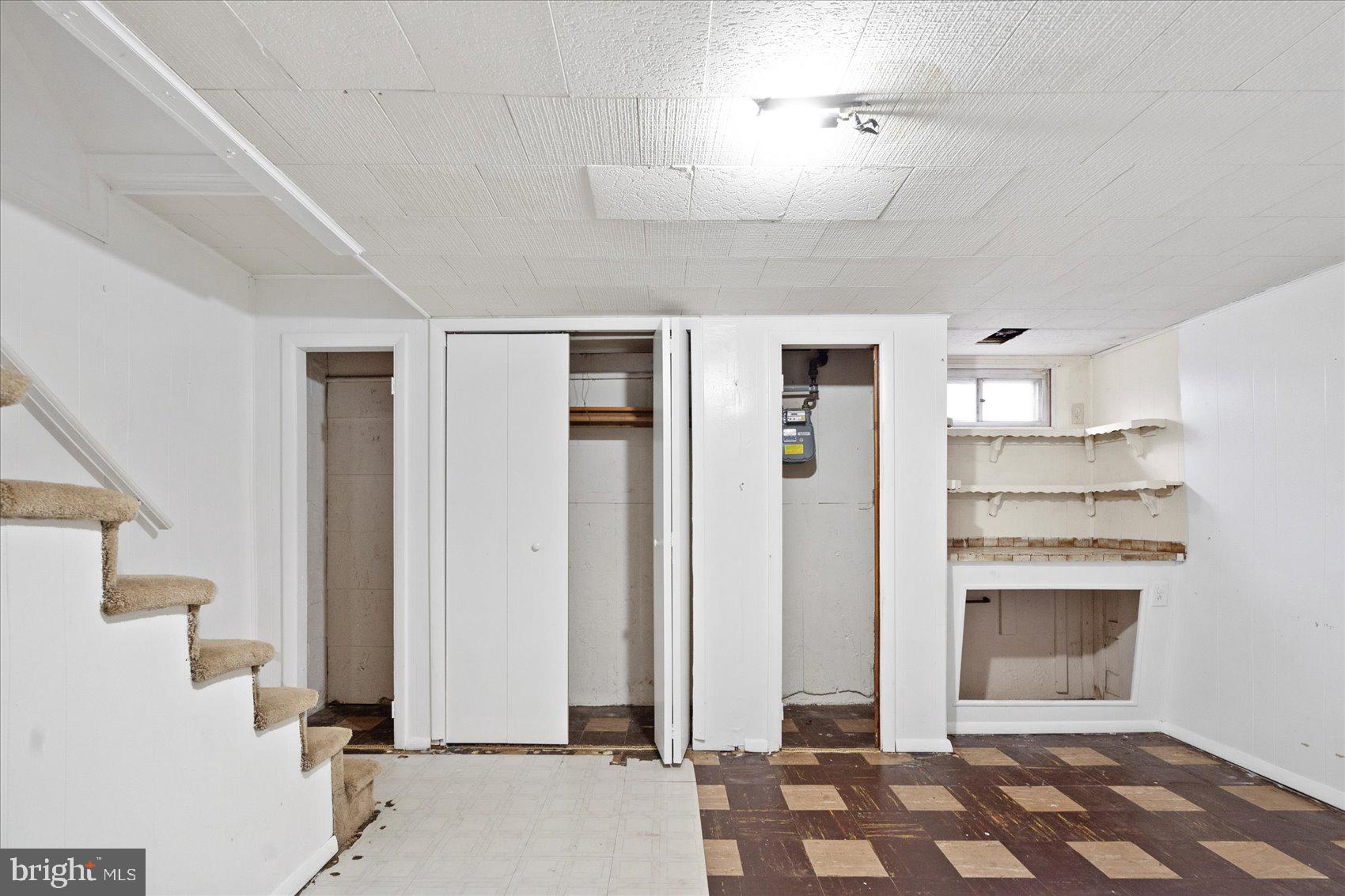 EASTWOOD - Residential