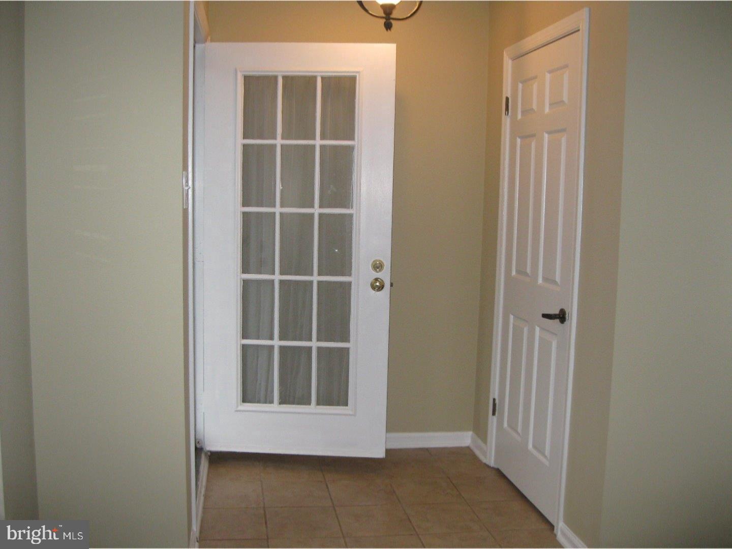 VILLAGE SHIRES - Residential Lease