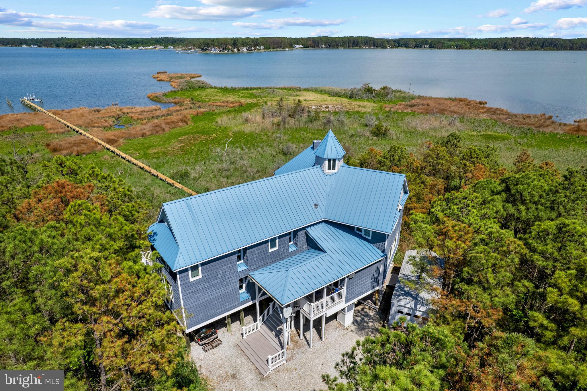 RAGGED POINT - Residential