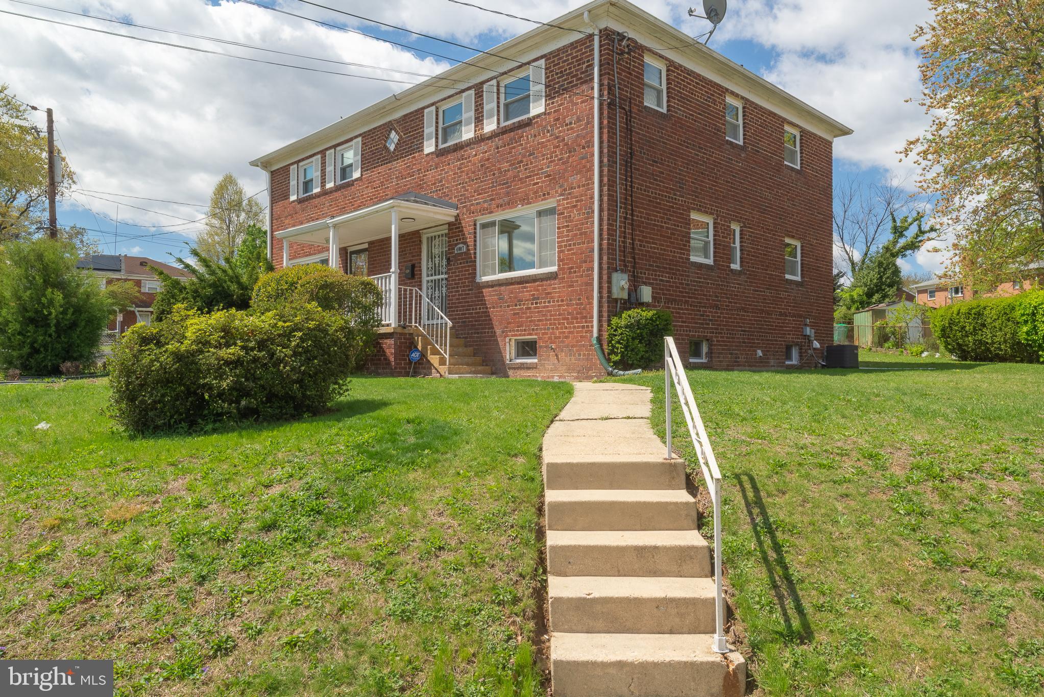 MARLOW HEIGHTS - Residential