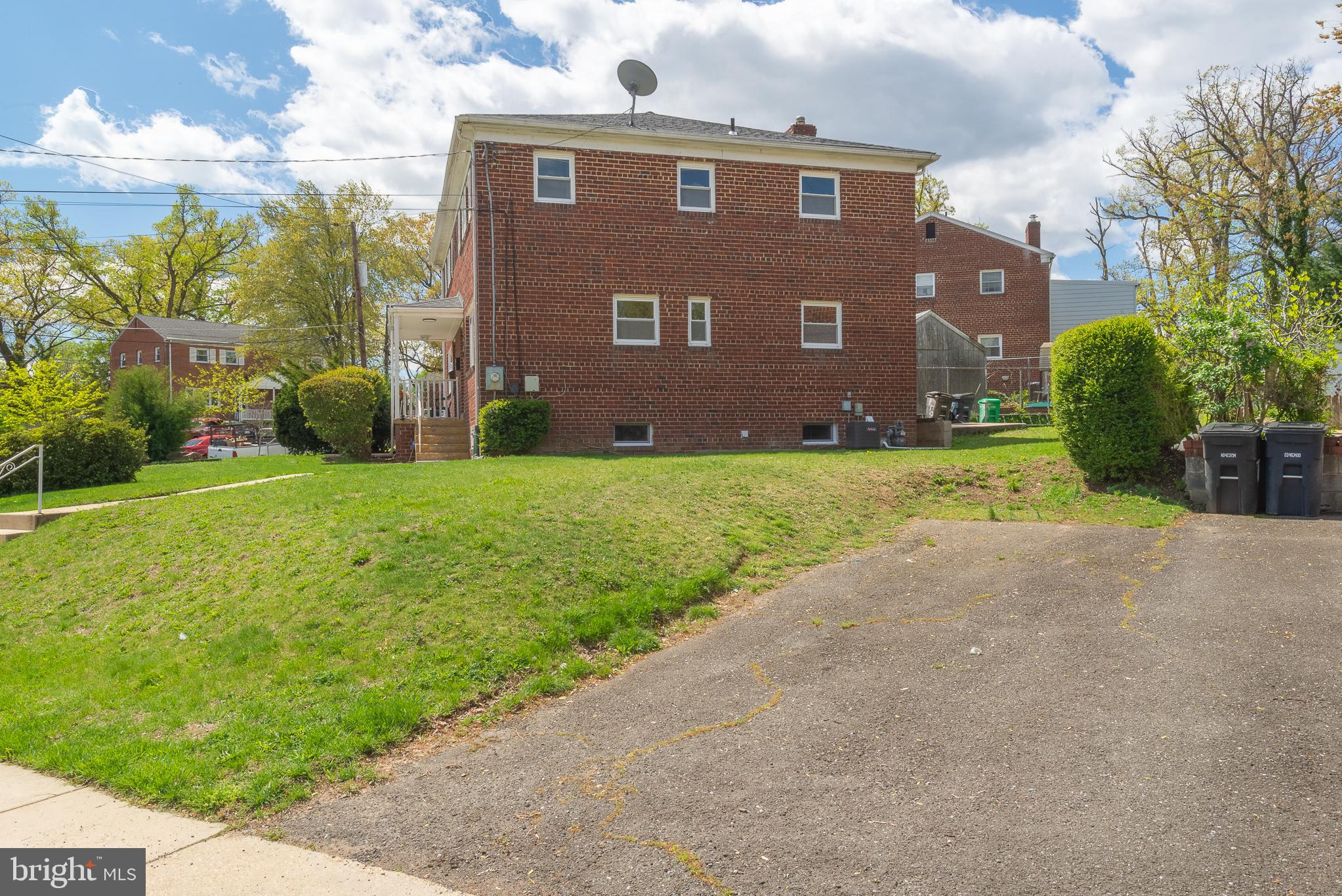MARLOW HEIGHTS - Residential