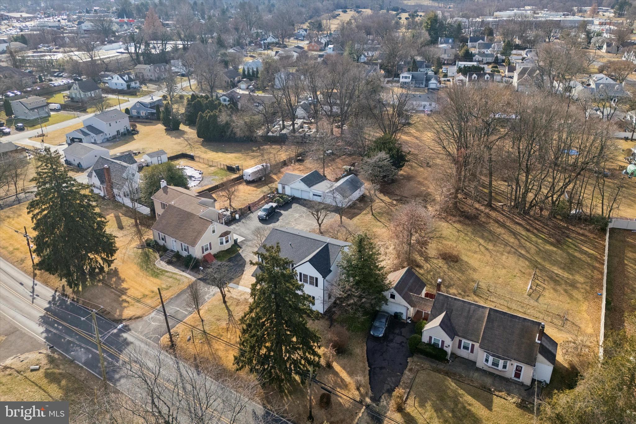 FEASTERVILLE - Residential