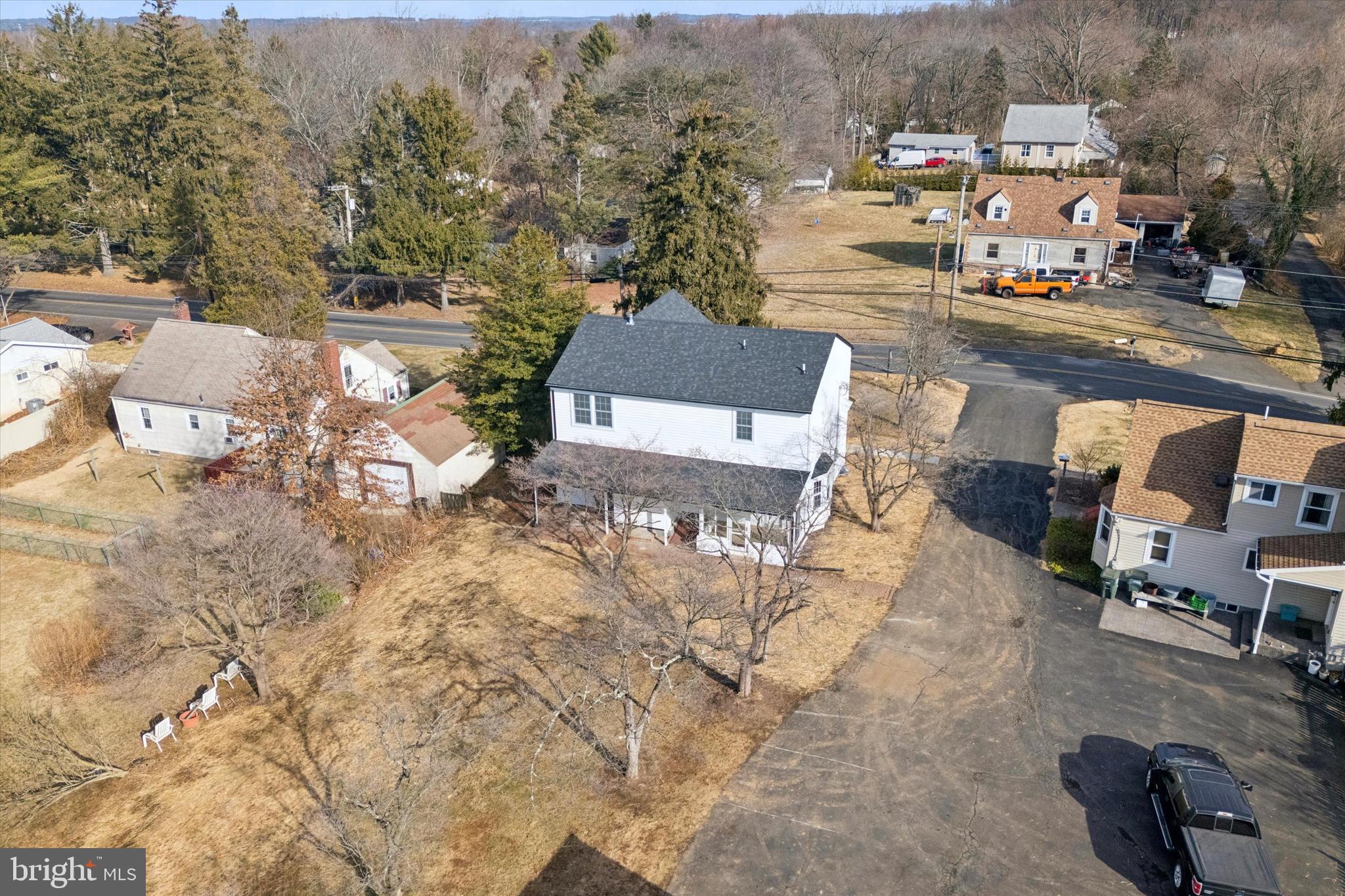 FEASTERVILLE - Residential
