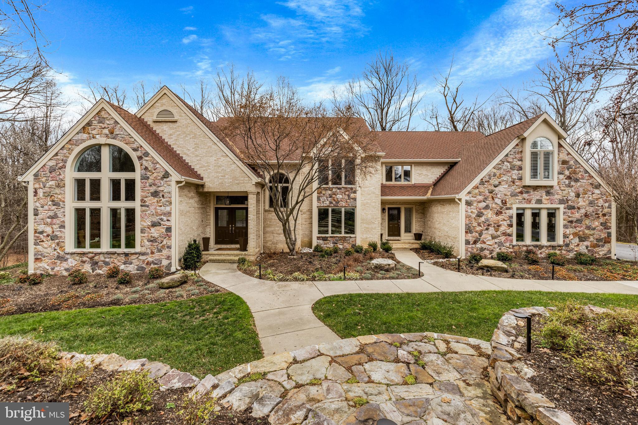 ESTATES AT WORTHINGTON - Residential