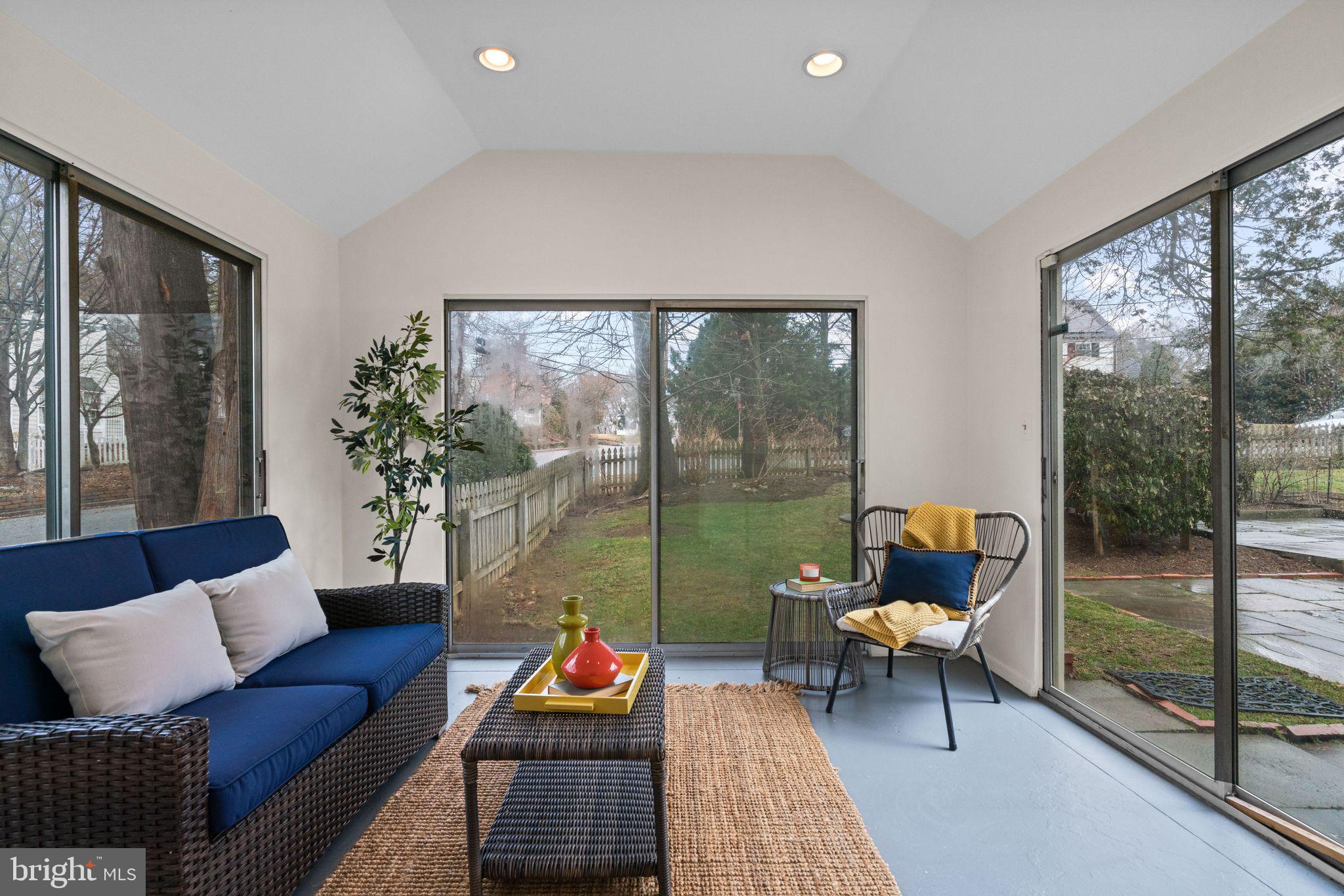 WESTGATE - Residential