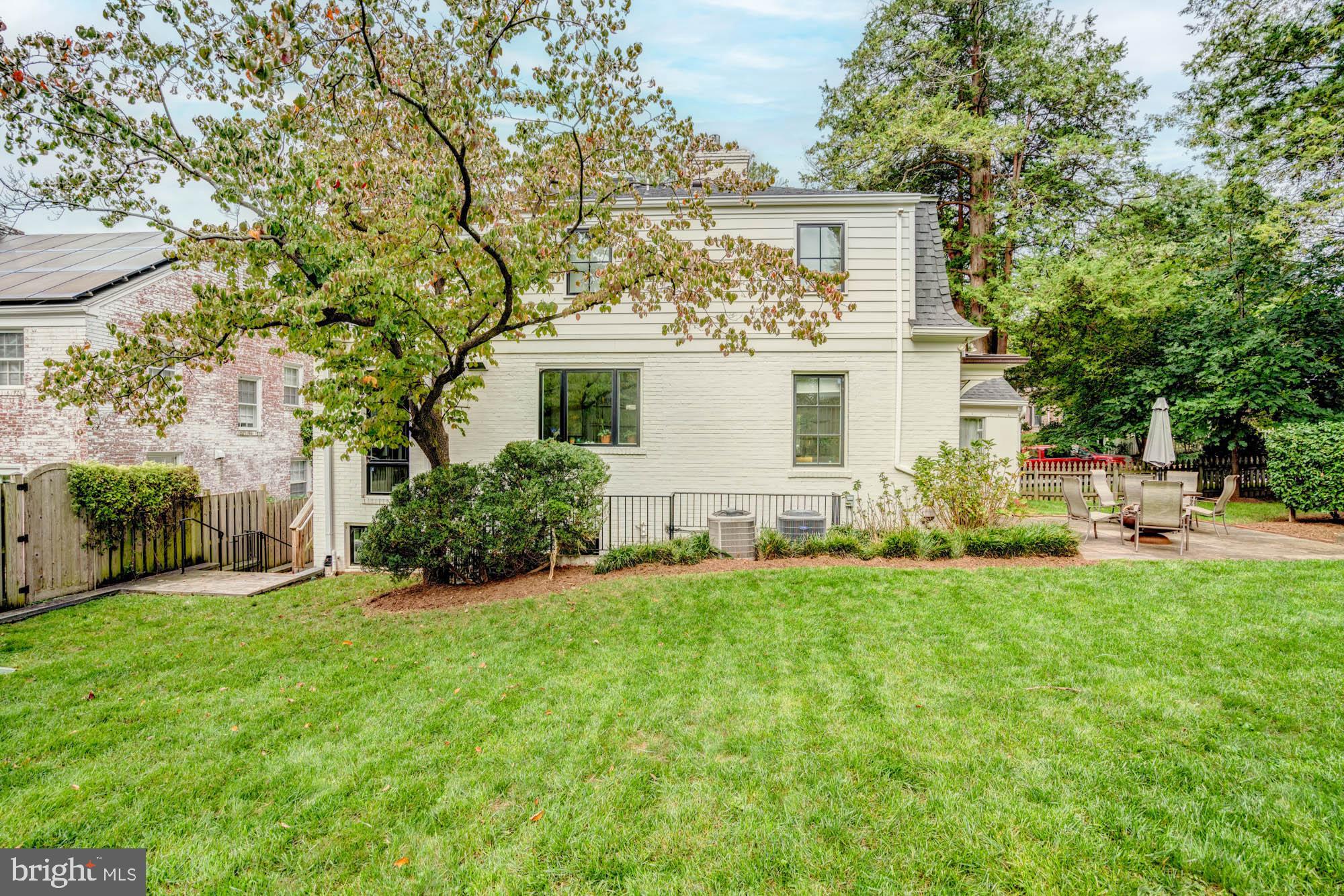 WESTGATE - Residential