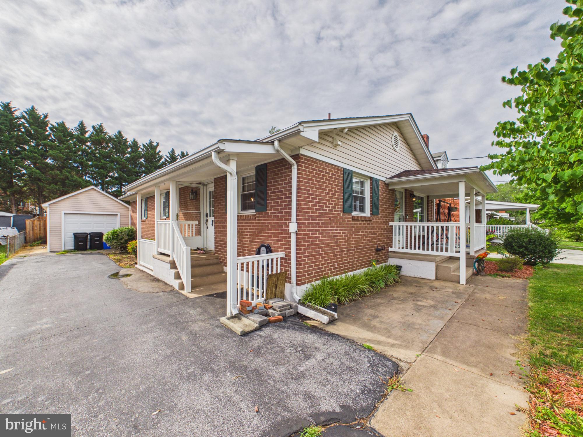 WINCHESTER - Residential