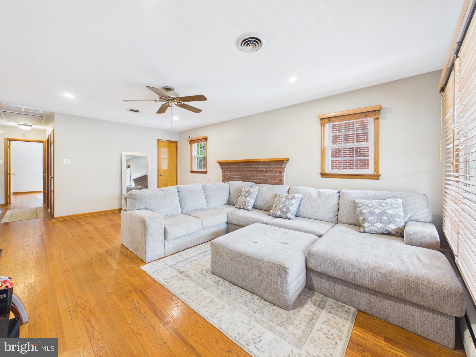 WINCHESTER - Residential