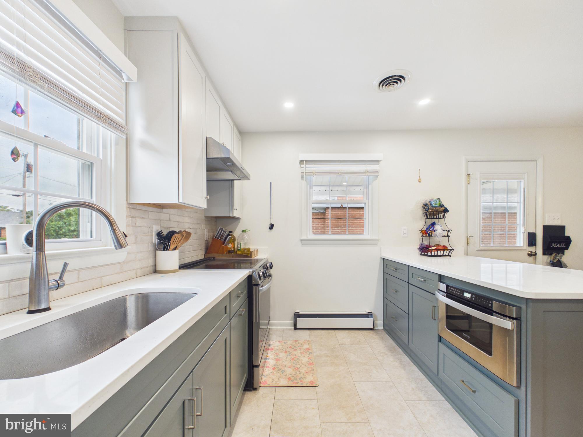 WINCHESTER - Residential