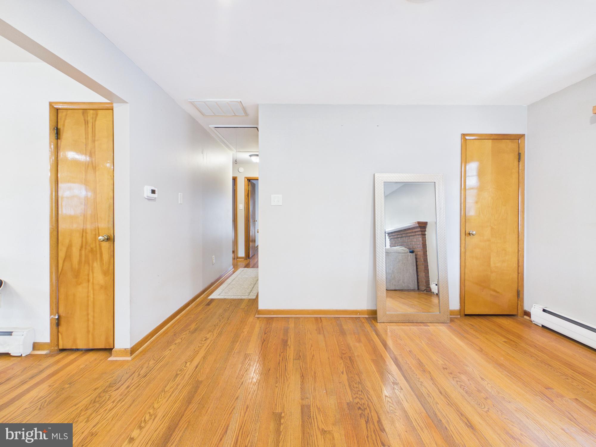 WINCHESTER - Residential