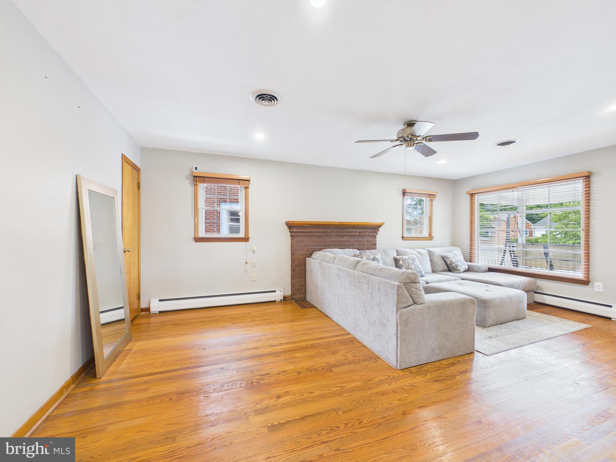WINCHESTER - Residential