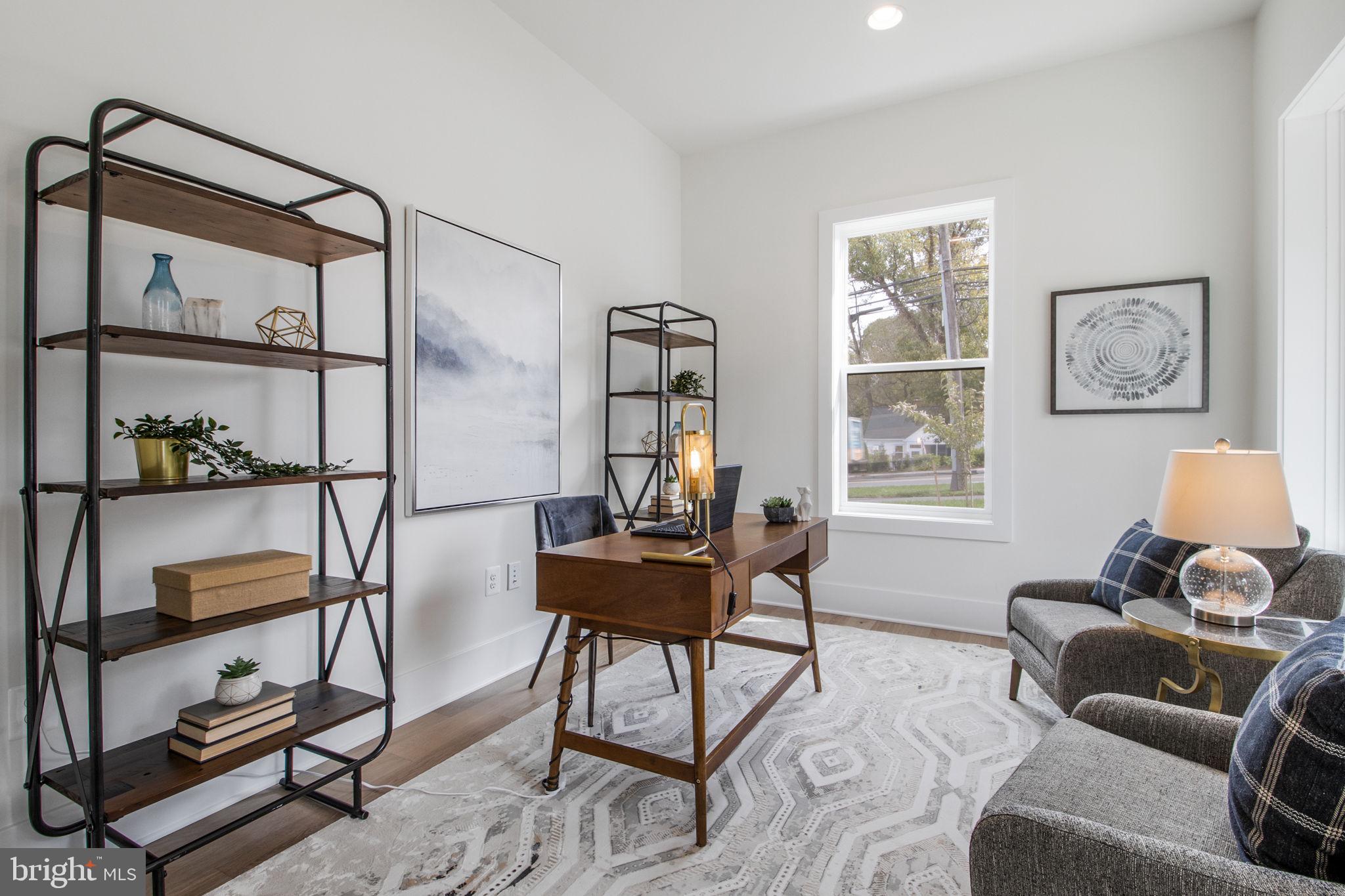 CHEVY CHASE COMMONS - Residential