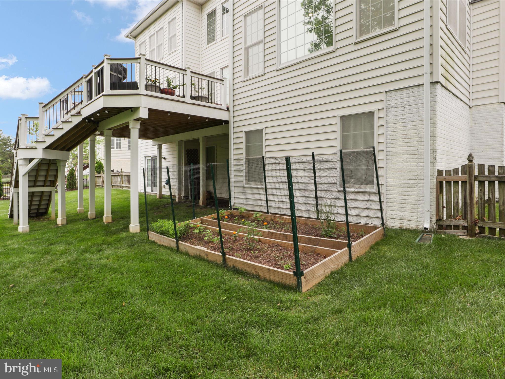 CEDAR HUNT - Residential