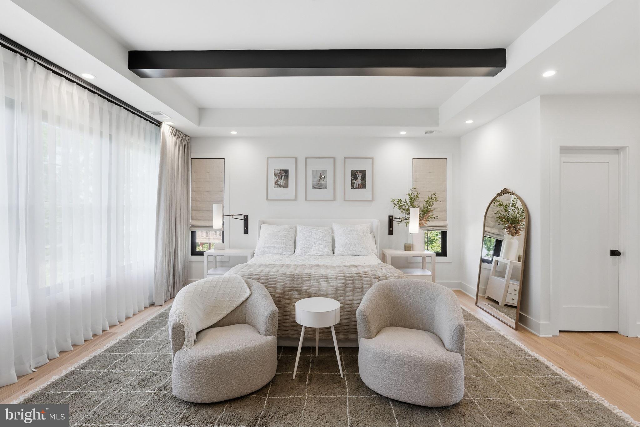 WILLIAMSBURG VILLAGE - Residential
