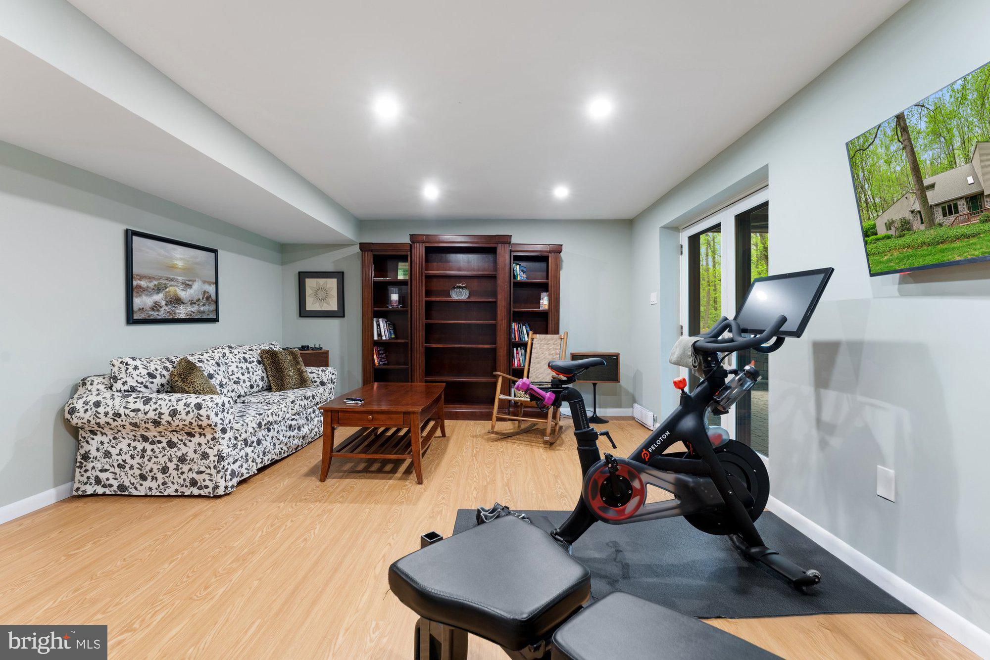 ABBEY GLEN - Residential