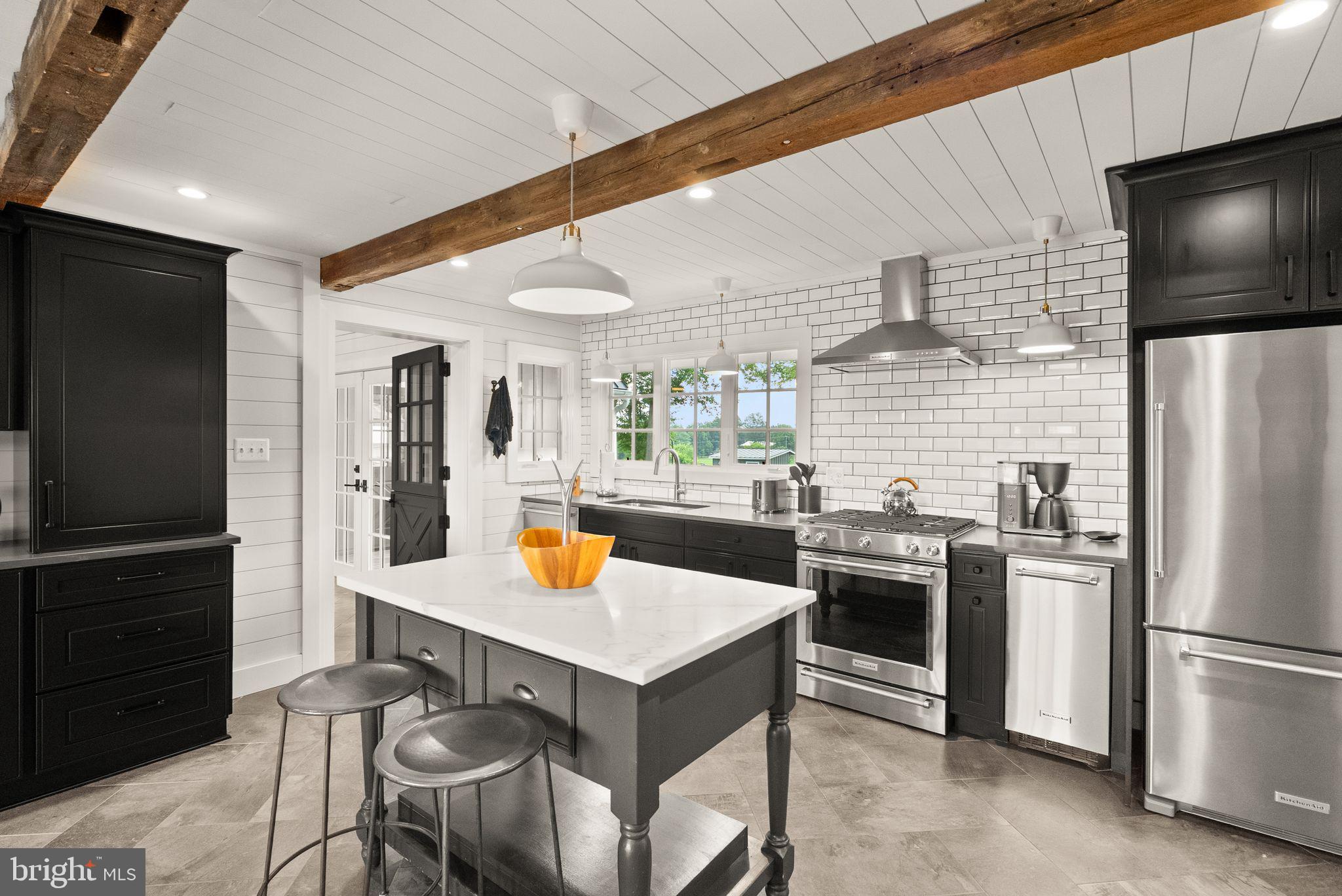 ATOKA CHASE - Residential