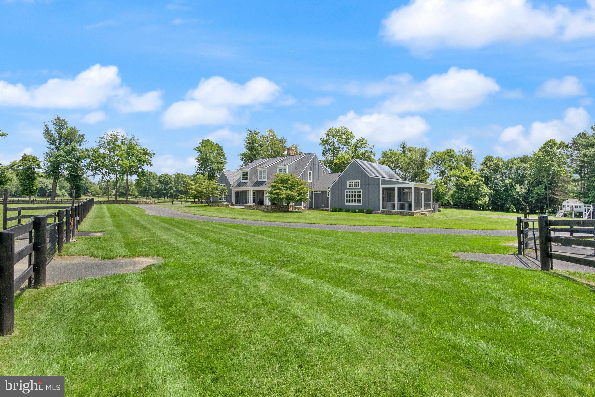ATOKA CHASE - Residential