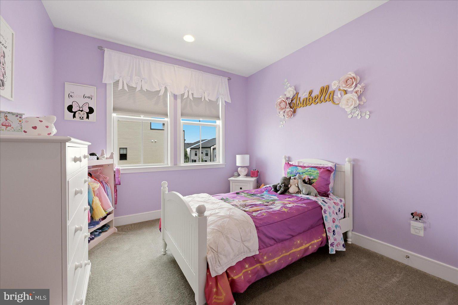 BRAMBLETON TOWN CENTER - Residential