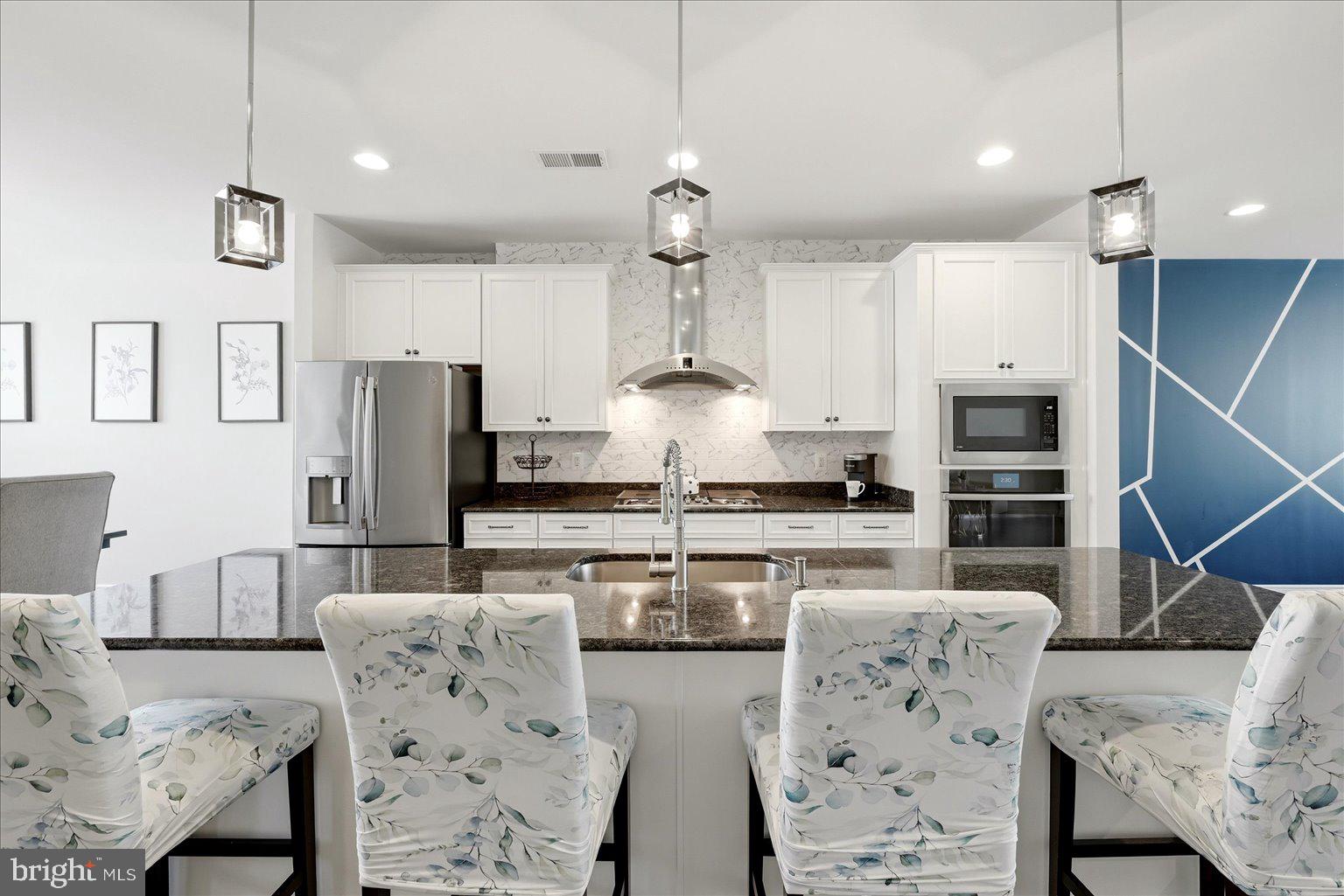 BRAMBLETON TOWN CENTER - Residential