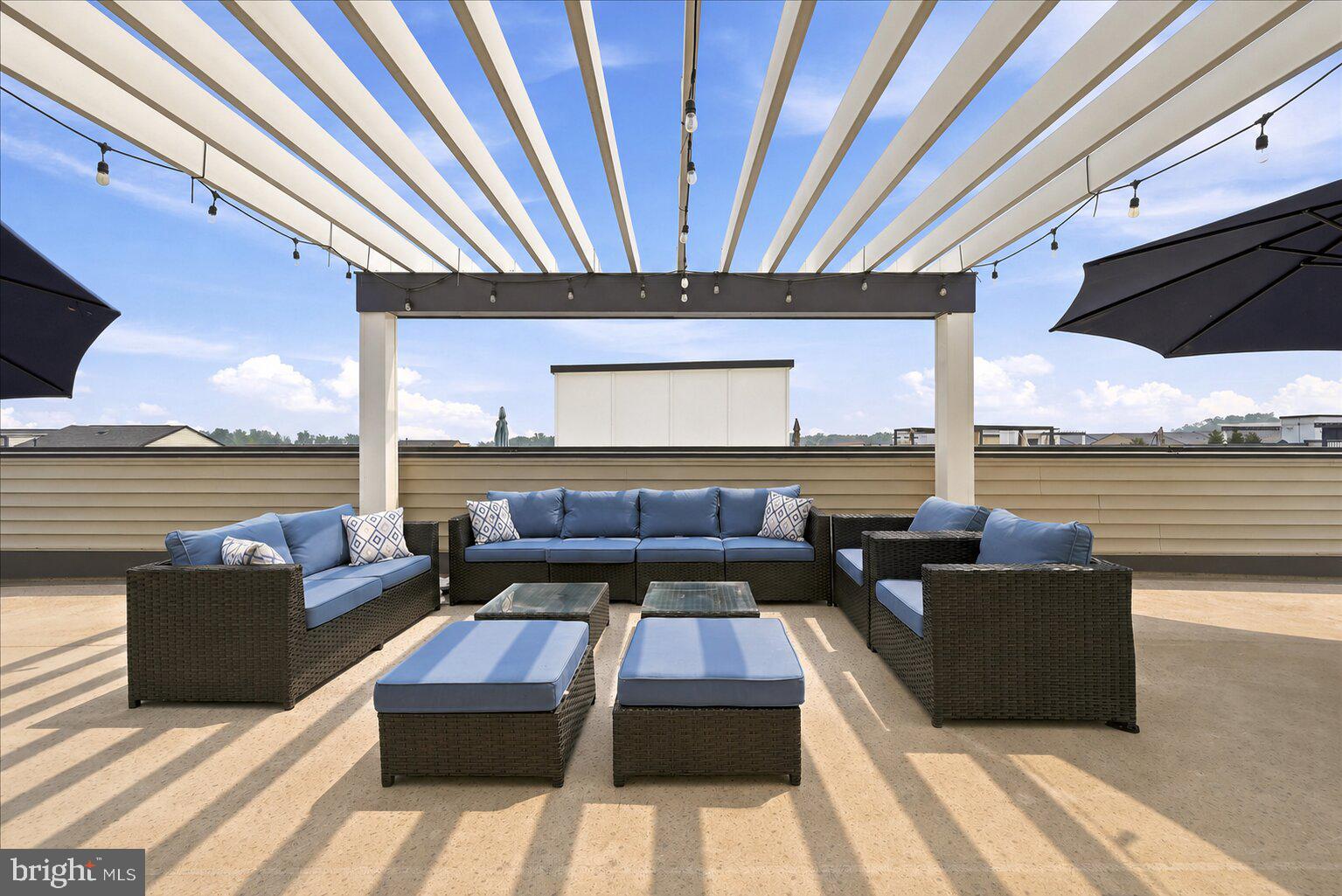 BRAMBLETON TOWN CENTER - Residential