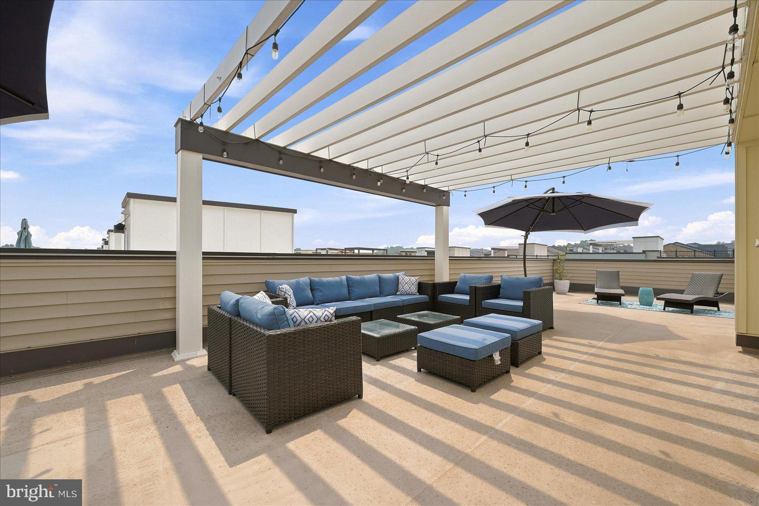 BRAMBLETON TOWN CENTER - Residential