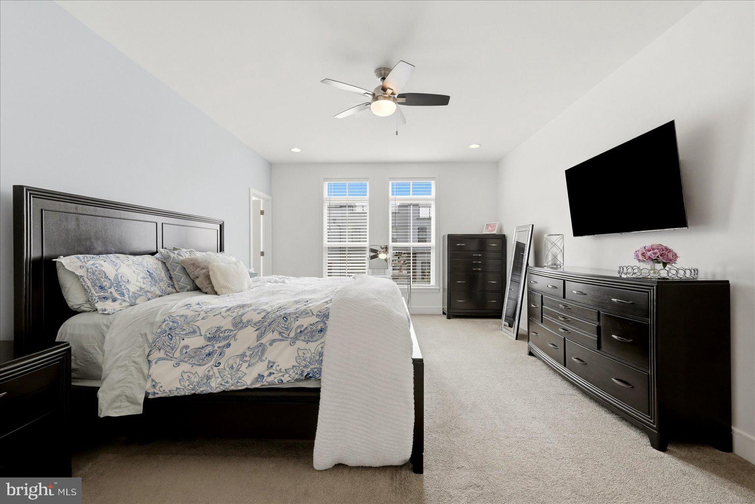 BRAMBLETON TOWN CENTER - Residential