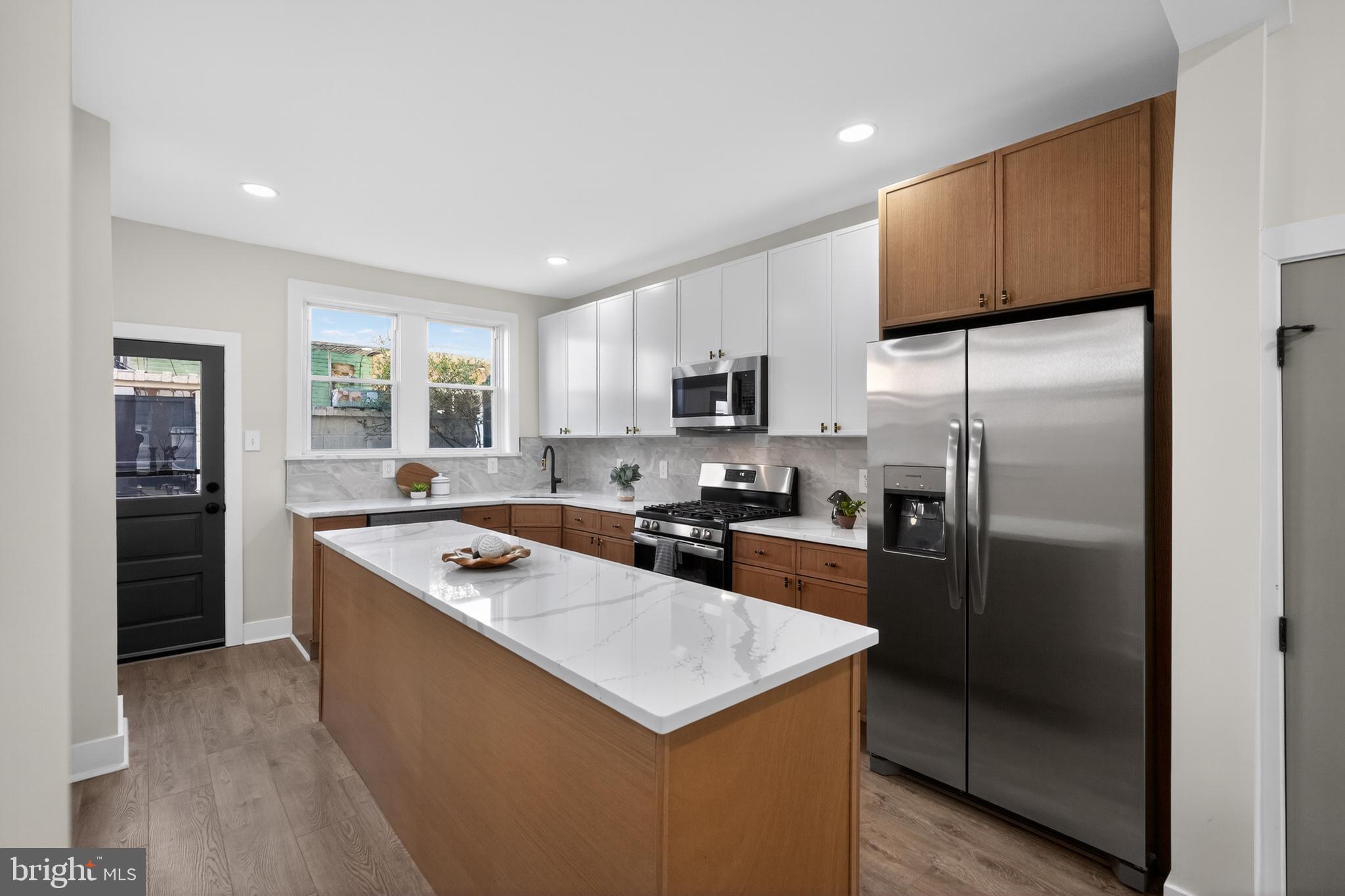WEST PASSYUNK - Residential