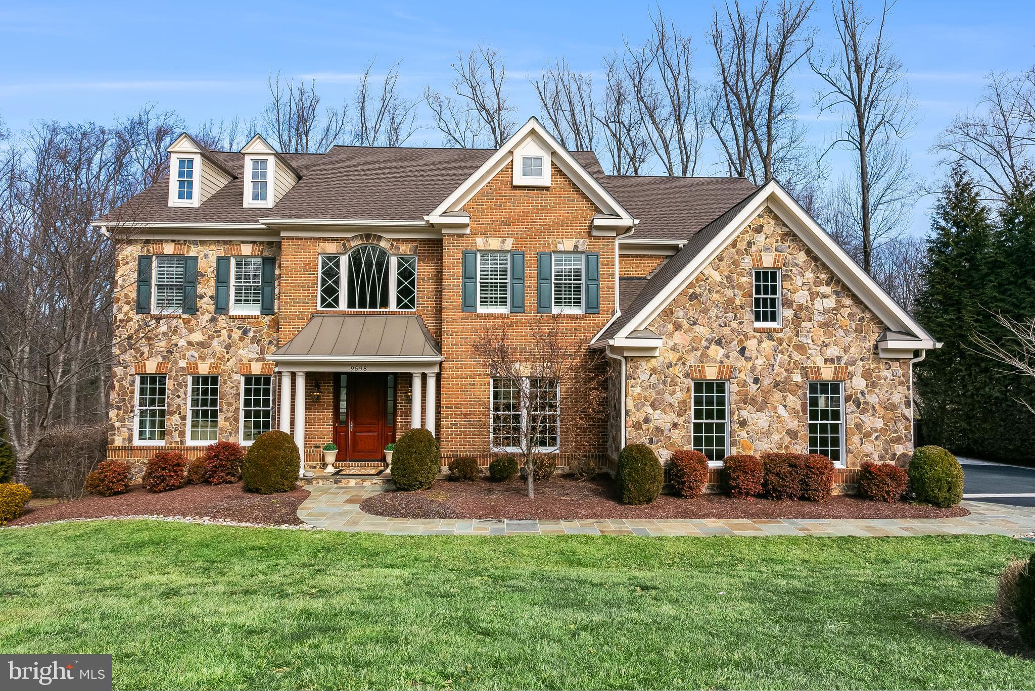 THISTLE RIDGE - Residential