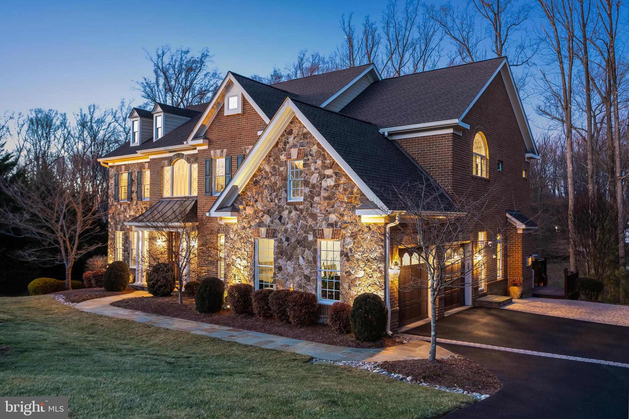 THISTLE RIDGE - Residential