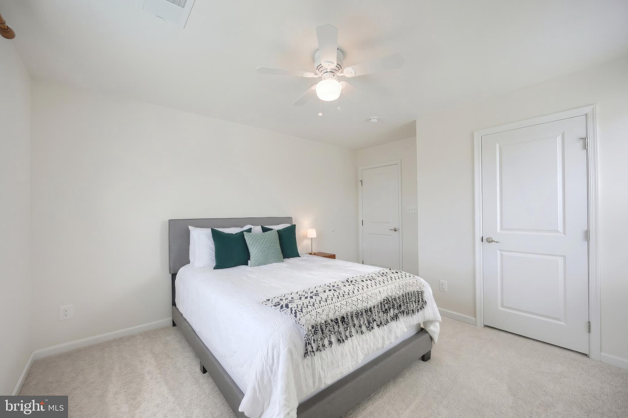 LOGANS RESERVE - Residential