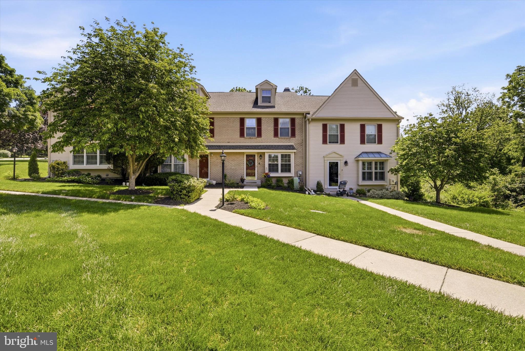 PLUM TREE VILLAGE - Residential