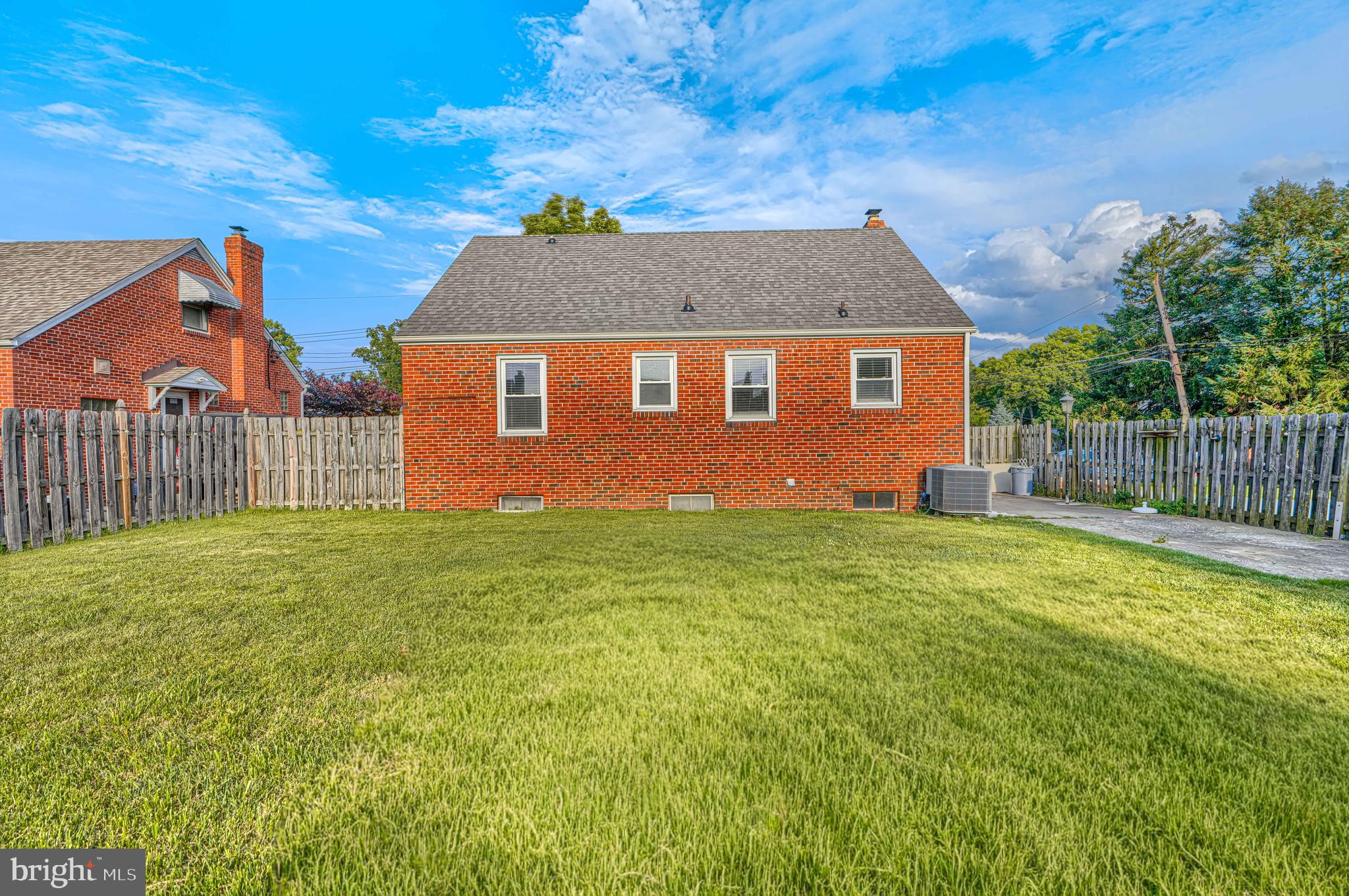ESSEX - Residential