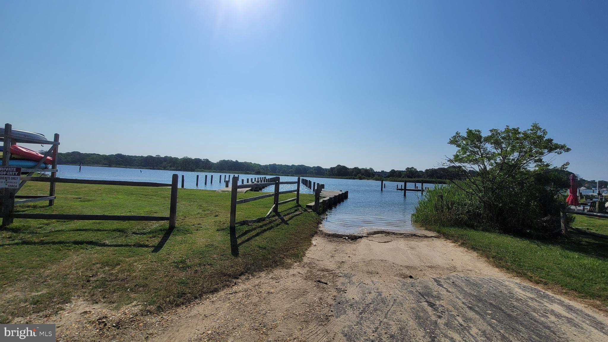 CHESTER RIVER BEACH - Residential