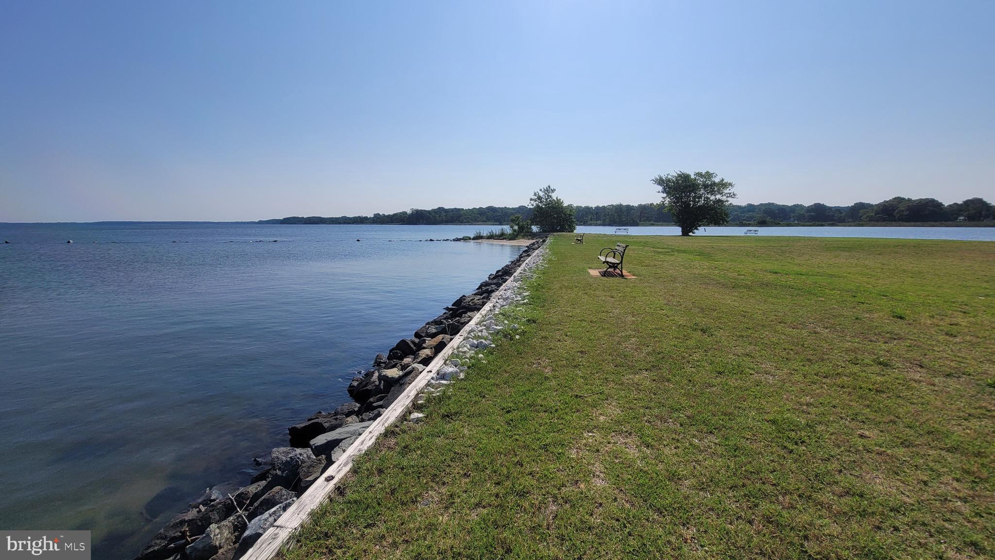 CHESTER RIVER BEACH - Residential