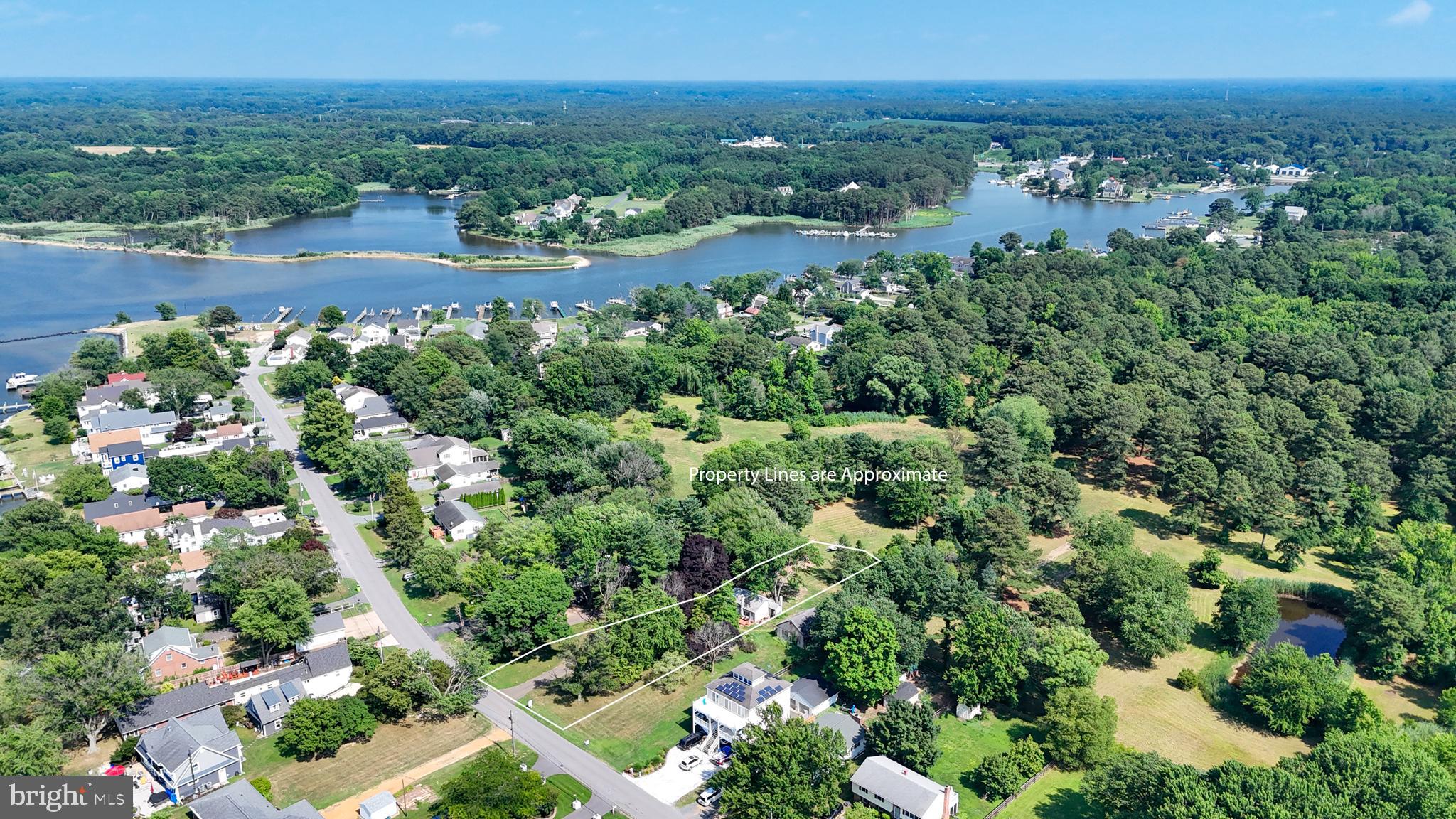 CHESTER RIVER BEACH - Residential