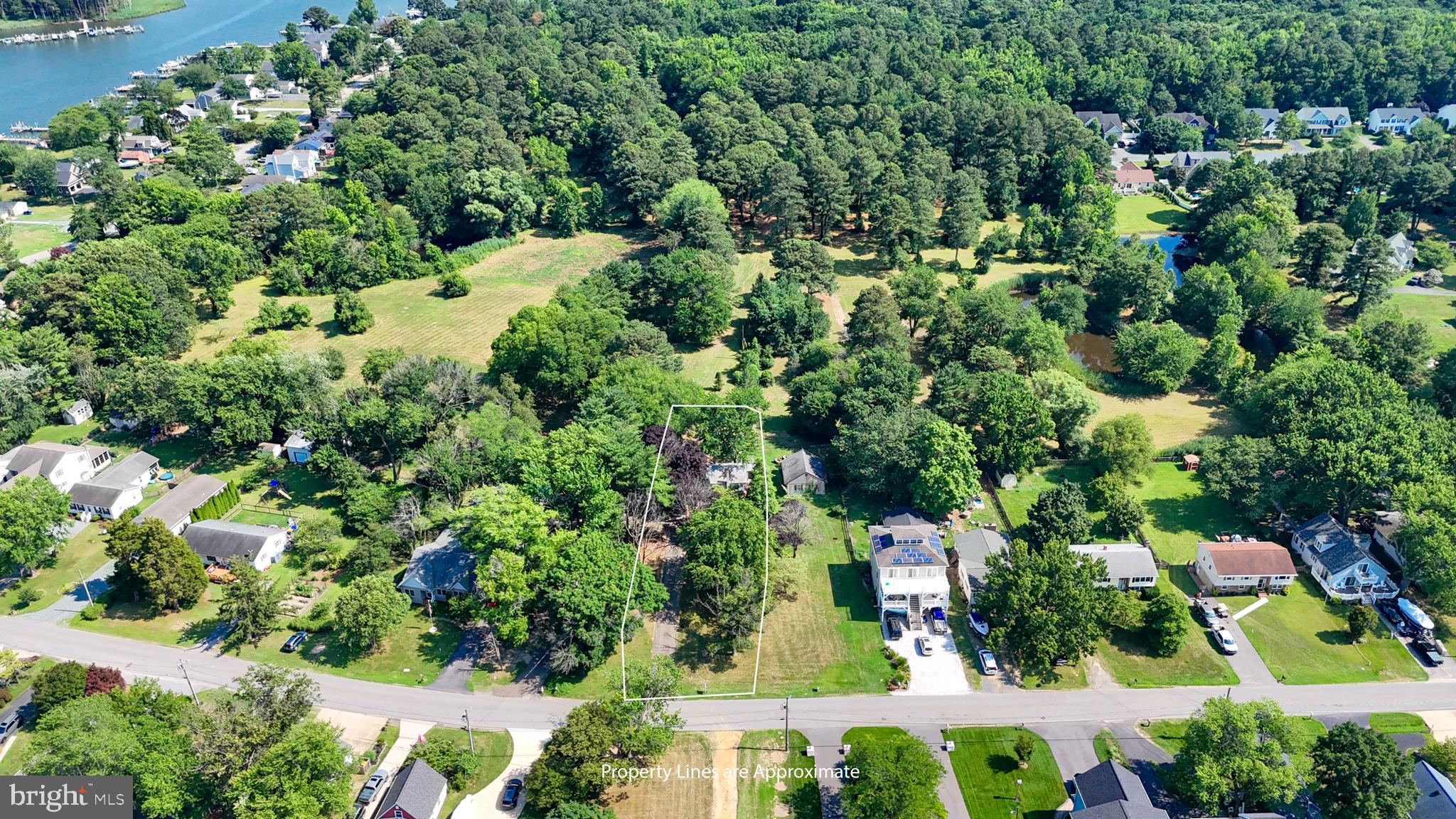 CHESTER RIVER BEACH - Residential